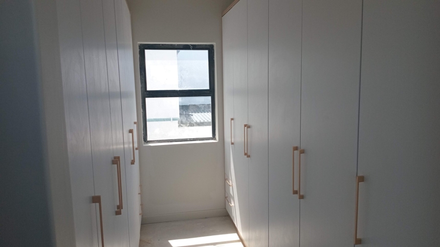 4 Bedroom Property for Sale in Sandown Western Cape